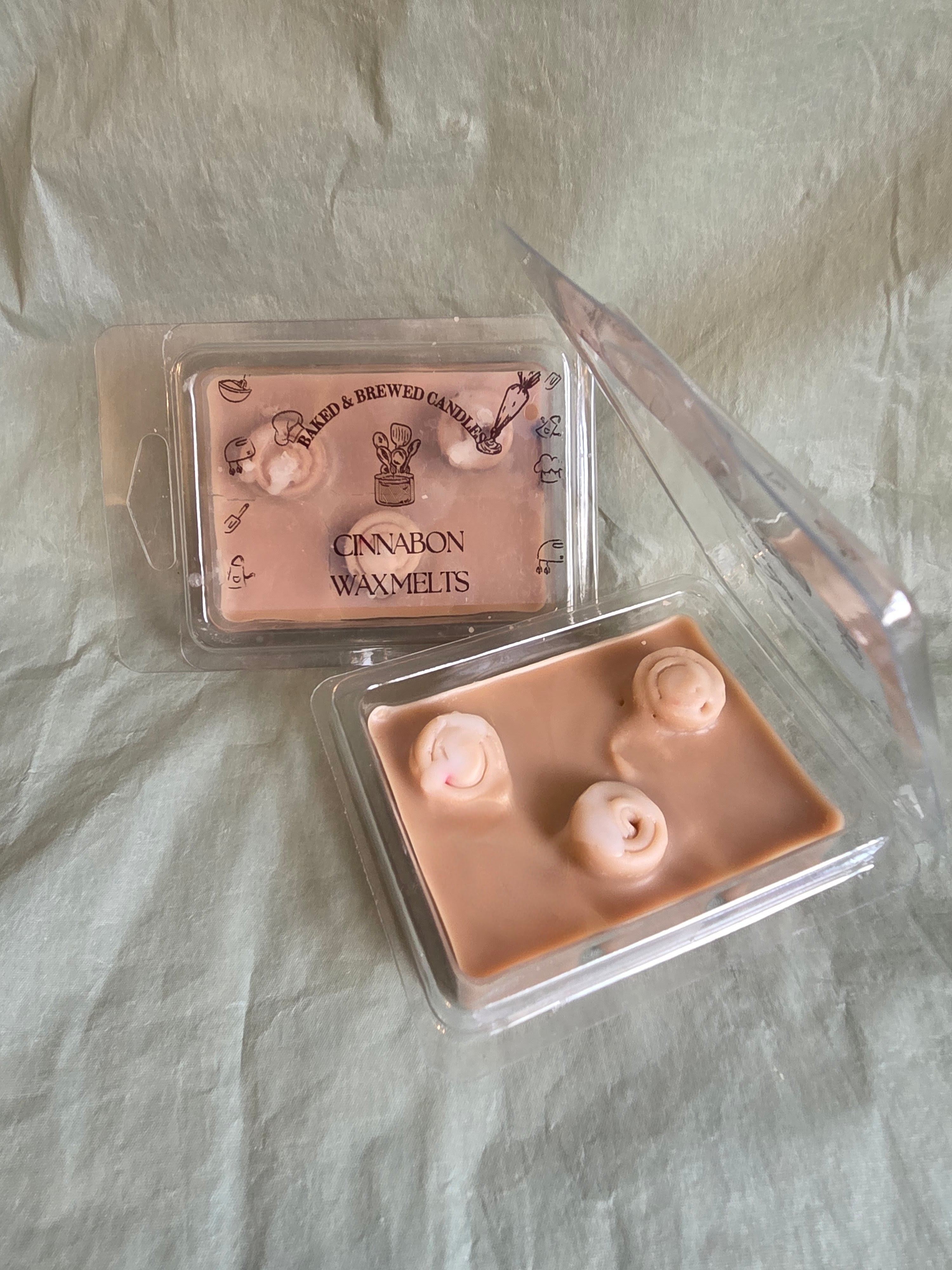 Cinnamon Roll Wax Melts